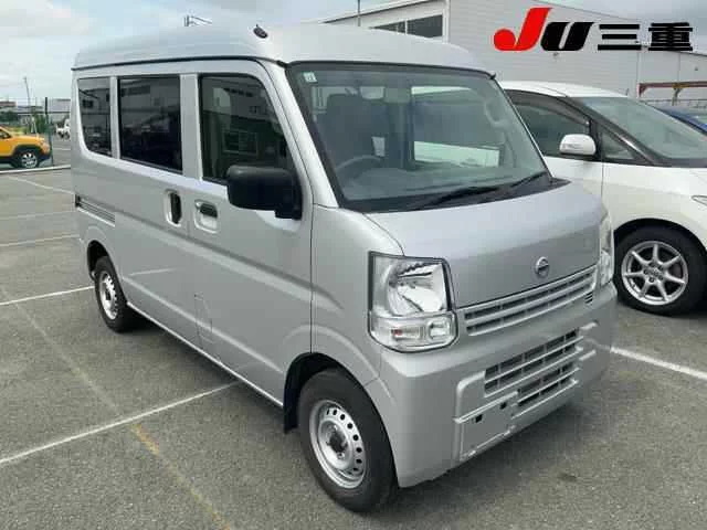 Nissan NV100 Clipper DR17V 2022